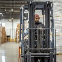 Mass Image Compressor Compressed this image. https://sourceforge.net/projects/icompress/ with Quality:80